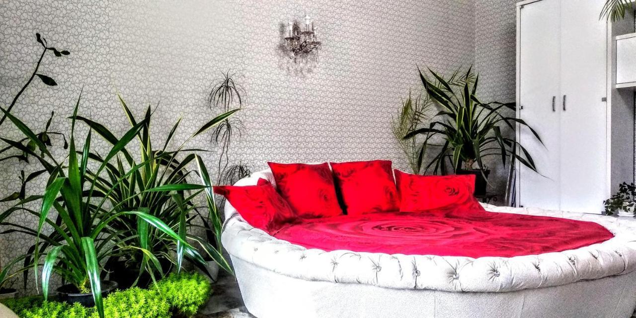 Soborna Square Apartment Odessa Dış mekan fotoğraf